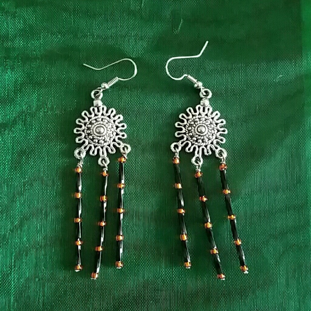SOLD...PRICE DROP! Fashion Earrings.